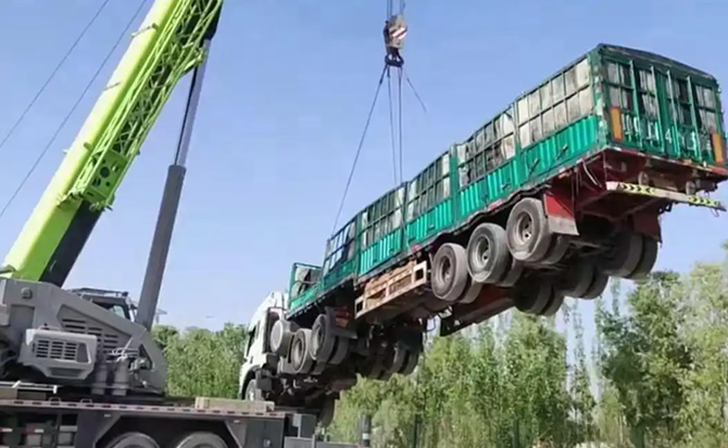 神木道路脱困救援案例